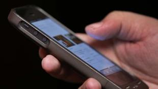 Trai, Vodafone, Airtel, Idea Cellular, international calling card, international calling card services