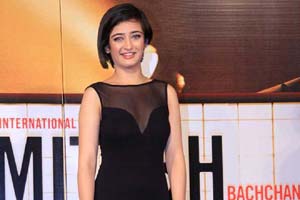 Akshara Haasan, Shamitabh, Akshara Haasan Shamitabh, Amitabh Bachchan