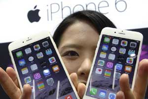 Apple Inc, Apple iPad, Apple iPhone, Apple iPad touch