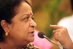 Jayanthi Natarajan, Jayanthi Natarajan Congress, Jayanthi Natarajan Rahul Gandhi, Jayanthi Natarajan quit, Jayanthi Natarajan attack, Jayanthi Natarajan news, Rahul Gandhi, Rahul Gandhi Jayanthi Natarajan, Rahul Gandhi Congress