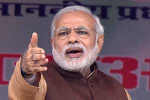 Narendra Modi, Dilip Gandhi, Dilip Gandhi BJP, BJP MP, Dilip Gandhi Narendra modi, shiv sena, shiv sena on narendra modi, bjp mp tobacco remark, shiv sena on delhi MP, nation news
