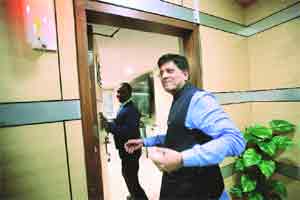 coal india, coal india news, coal india strike, coal india union strike, coal india union strike, coal workers strike, Piyush Goyal, Piyush Goyal news, Piyush Goyal Coal India