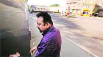 Sanjay Dutt, Sanjay Dutt arrest, Sanjay Dutt Mumbai blast