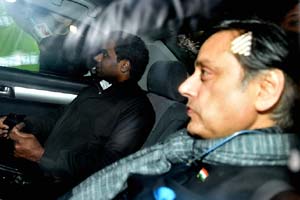 sunanda pushkar death, sunanda pushkar news, shashi tharoor