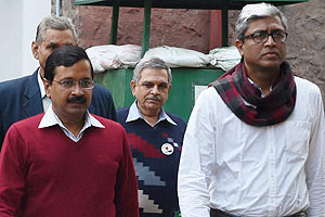 Aam Aadmi Party, Aam Aadmi Party Petroleum Ministry, Petroleum Ministry leak, Oil Ministry, corporate espionage, delhi police Aam Aadmi Party, Aam Aadmi Party Petroleum Ministry, Petroleum Ministry leak, Oil Ministry, corporate espionage, delhi police