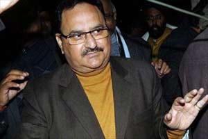 Akhilesh Yadav, Uttar Pradesh Swine Flu, J P Nadda,