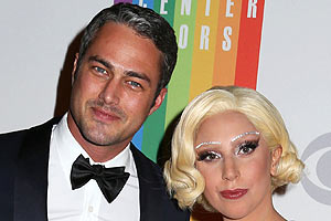 Taylor Kinney, Taylor Kinney engaged, Taylor Kinney Lady Gaga, Lady Gaga, Lady gaga engaged