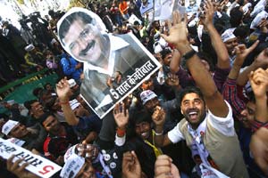 live election results, delhi election result, delhi poll results, Aam Aadmi Party, arvind kejriwal, aap party, aap celebration, 5 saal kejriwal, aap victory celebration, anna hazare, narendra modi, narendra modi news, Bharatiya Janata Party