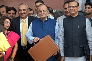 Union Budget 2015, Union Budget, Budget 2015, Arun Jaitley, tax incentives, Crisil, social media, service tax, individuals