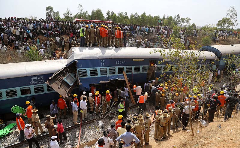 Bangalore, Bangalore trains mishap, Bangalore Ernakulam Inter City Express, Bangalore Ernakulam train crash, Train accident in Karnataka, Karnataka train derailment, Ernakulam, Bengaluru, Bengaluru trains