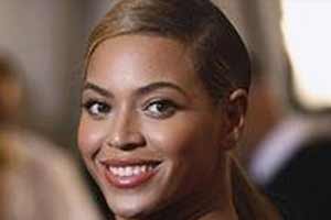 Beyonce’s unretouched photos from campaign leak online - Entertainment