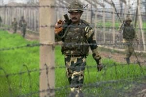 Pakistan ceasefire violation, Pakistan ceasefire violation kashmir border, mortar shelling border pakistan, pakistan ceasefire