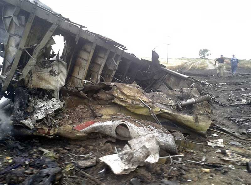 Malaysia Airlines Flight MH17, Malaysia Airlines Flight 17 crash, MH17, MH17 crash, MH17 Malaysia Airlines