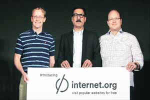 Reliance Communications, Facebook, Free internet, Reliance Facebook