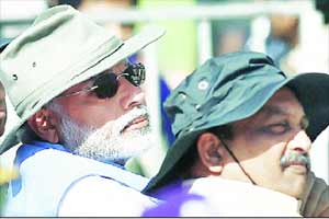 Narendra Modi, Narendra Modi foreign cap, Narendra Modi defence