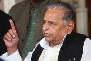 Mulayam Singh Yadav news, Mulayam Singh Yadav hospital, Mulayam Singh Yadav swine flu, Samajwadi Party, swine flu, Medanta Hospital, Rajendra Chaudhary