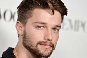 Patrick Schwarzenegger, Patrick Schwarzenegger car crash