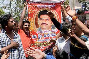 dk ravi, ias officer case, dk ravi ias, Scbi probes ordered, siddaramaiah, karnataka chief minister, dk ravi ias officer, dk ravi ias probe, IAS officer, CBI probe, Karnataka