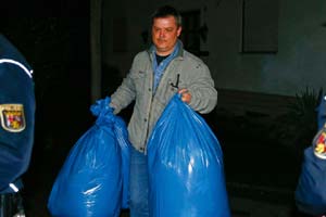 germanwings airbus a320, airbus a320, airbus a320 crash, airbus a320 cockpit, airbus a320 pilot, airbus a320 crash news, germanwings crash, Germanwings Flight 9525 germanwings airbus a320, airbus a320, airbus a320 crash, airbus a320 cockpit, airbus a320 pilot, airbus a320 crash news, germanwings crash, Germanwings Flight 9525