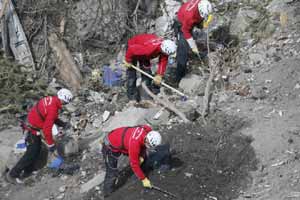 germanwings, germanwings crash, germanwings plane crash, germanwings flight, germanwings pilot, second black box, co-pilot germanwings, international news