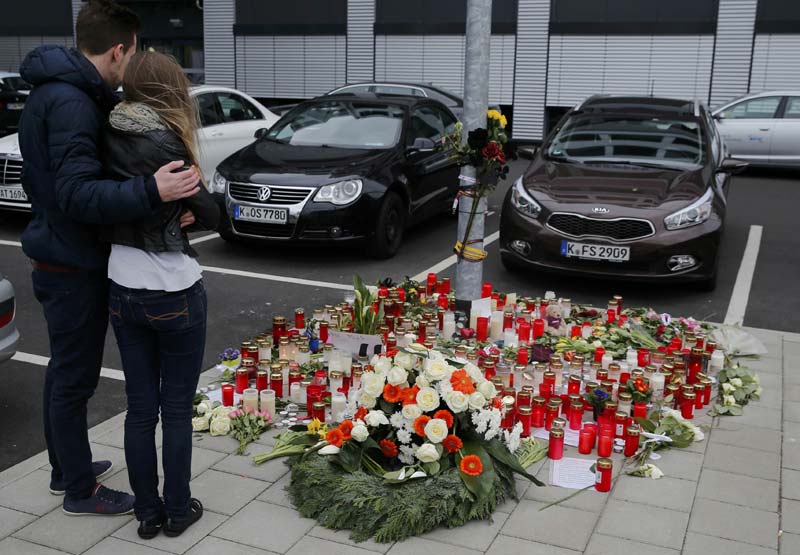 Germanwings, Germanwings plane crash, Airbus crash, airbus plane crash, Airbus A320 crash, Andreas Lubitz, France, France plane crash, world news