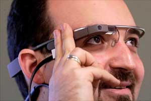 google glass, google glass dance, google glass dance moves, dance teacher, songs, dancing, Eric Schimdt, Explorer, explorer program google, Google Glass dancing, tech news, technology