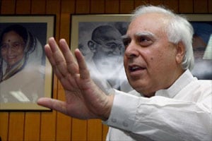 kapil sibal, congress party, mars mission, india mars mission, narendra modi, bharatiya janata party, kapil sibal news, politics latest news