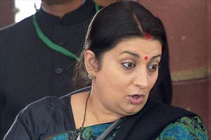 Smriti irani news, rahul gandhi