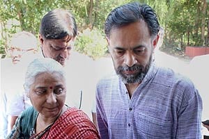 AAP crisis, Aam Aadmi Party, Aam Aadmi Party crisis, Yogendra Yadav, Yogendra Yadav news