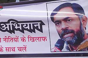 Aam Aadmi Party, Aam Aadmi Party crisis, AAP crisis, Yogendra Yadav, Yogendra Yadav news, Arvind Kejriwal