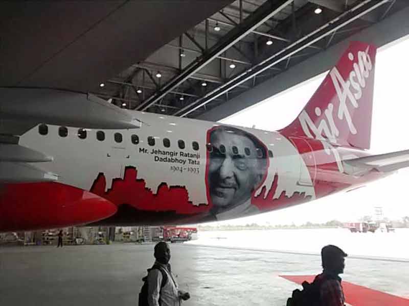 AirAsia India, AirAsia aircraft, Air Asia JRD Tata livery, Ratan Tata, Tony Fernandes, Mittu Chandilya