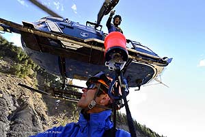 germanwings crash pilot, Germanwings crash, Germanwings Co-Pilot, Germanwings Flight 9525, Co-Pilot Andreas Lubitz, Andreas Lubitz, Airbus crash, airbus plane crash, Airbus A320 crash, psychology, neuroscience, depression, suicide, world news