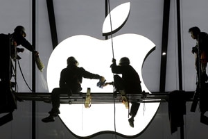 iphone, iphone India, Apple Inc, apple stores, Apple iphone, India, India Market, HTC india