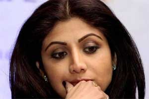 Shilpa Shetty, Shilpa Shetty twitter, Shilpa Shetty news, Shilpa Shetty fraud, Shilpa Shetty case, Bollywood, Kolkata police, Manoj Jain