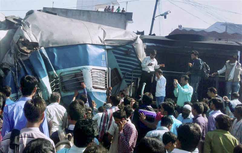 Rae Bareli, Rae Bareli train accident, Rae Bareli train accident toll, Dehradun-Varanasi Janta Express, UP train accident, Suresh Prabhu