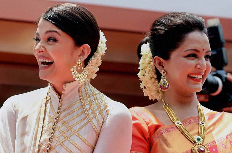 aishwarya rai bachchan, aishwarya rai, aishwarya rai news, Narendra Modi, Modi Canada visit, Modi Air India, Aam Aadmi Party, AAP, AAP news, Yogendra Yadav, Yogendra Yadav AAP notice, Rahul Gandhi, Land bill, Congress, Arun Jaitley, black money, retrospective tax, Pranab Mukherjee, judiciary, Manju Warrier, Gold rate, Gold prices, India news
