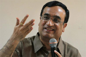 aam aadmi party, aap party, aap news, ajay maken, arvind kejriwal, arvind kejriwal VIP culture, VIP culture in India, AAP helpline number, congress, vip culture aap, delhi news, national news aam aadmi party, aap party, aap news, ajay maken, arvind kejriwal, arvind kejriwal VIP culture, VIP culture in India, AAP helpline number, congress, vip culture aap, delhi news, national news