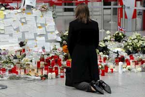 Germanwings, Germanwings plane crash, Airbus crash, airbus plane crash, Airbus A320 crash, Andreas Lubitz, France, France plane crash, world news