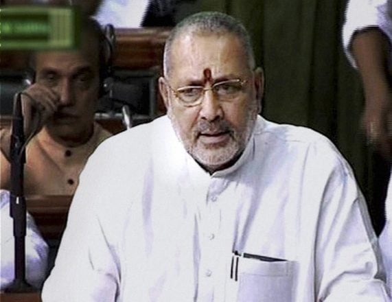Giriraj Singh, Giriraj Singh remark, Giriraj Singh racism remark, Sonia Gandhi