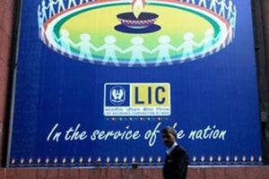 LIC