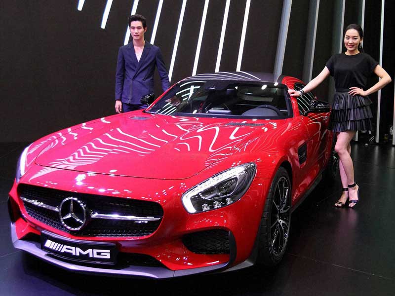 Nissan, Nissan motors, Nissan Maxima platinum, Nissan maxima, Mercedes, Mercedes Benz, Mercedes benz AMG GT, Mercedes MAG, New York International Auto Show, New York auto show, Seoul Motor Show