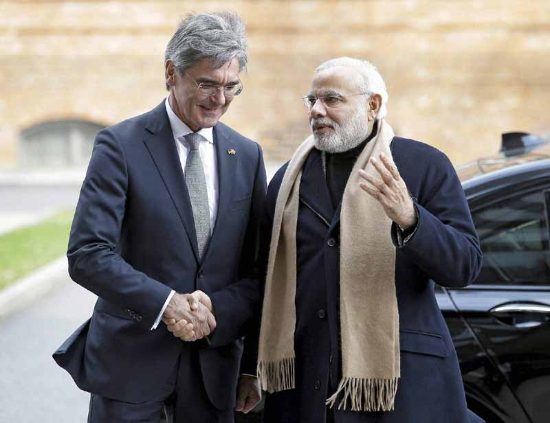 narendra modi news, Narendra Modi, PM Narendra Modi, industrial fair Hannover, make in india, make in india campaign, narendra modi make in india, Germany industrial fair, Prime Minister Narendra Modi, Angela Merkel, germany, narendra modi in germany, india news, world news