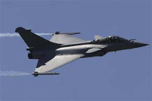 India, France closing in on deal to buy 36 rafale fighter jets
