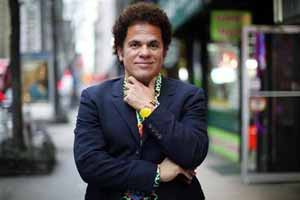 apple, apple inc, aaple inc lawsuit, Romero Britto, Romero Britto sues apple, Romero Britto artist, Romero Britto art, Romero Britto prints, world news, business news, tech news