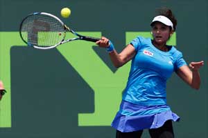 Sania Mirza, Sania Mirza ranking, Sania Mirza world ranking, Farhan Akhtar, Farah Khan, b celebs sania mirza, farhan akhtar on sania mirza