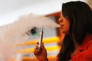 e-cigarettes, ecigarettes, e cigarettes, smoking, Smokers, Quit smoking, e-cigarettes smokers, health news