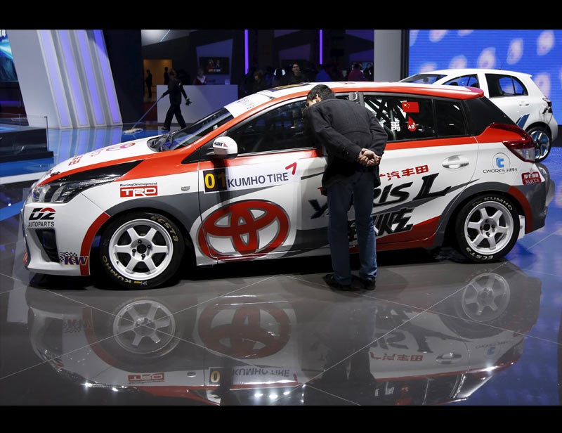 Nissan Lannia, Ford Taurus, Mercedes Benz F015 Luxury, mercedes Benz, Lifan X70 SUV, toyota, ES 300h, FNR electric self-driving concept, Buick AVenir, Chevrolet Malibu, Shanghai International Automobile Industry Exhibition, China