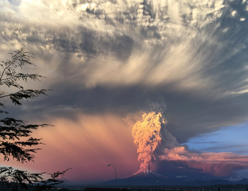 volcano eruption in chile