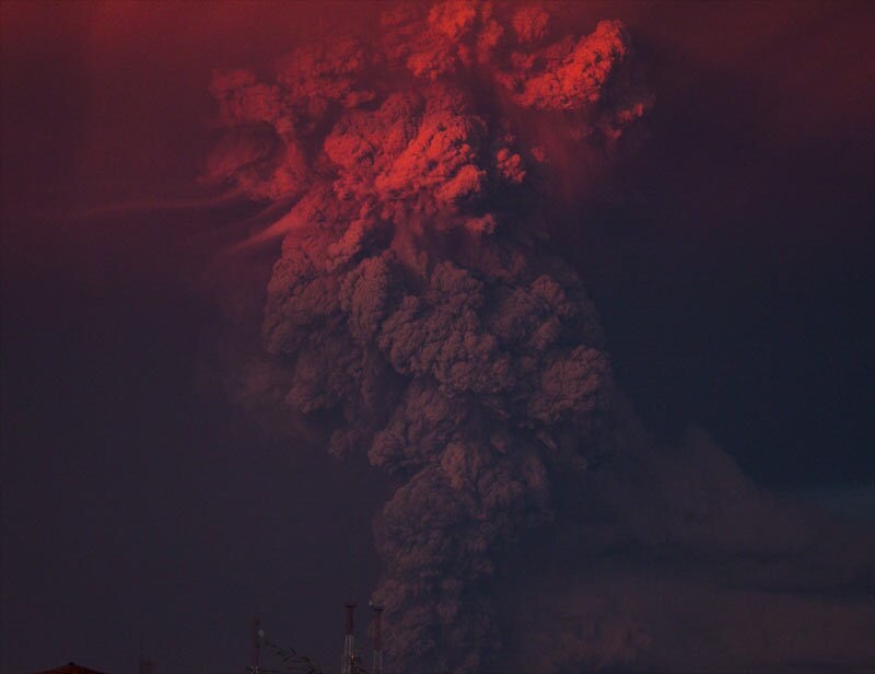 volcano eruption in chile