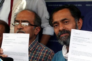 AAP crisis, aap news, Aam Aadmi Party, Prashant Bhushan, Arvind kejriwal, AAP party, Atishi Marlena, delhi news, india news